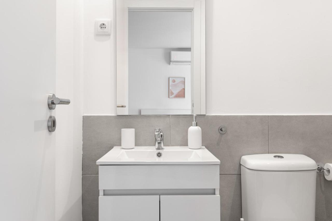 Altido Stylish 2-Level Flats Near Ajuda Palace Lisboa Ngoại thất bức ảnh