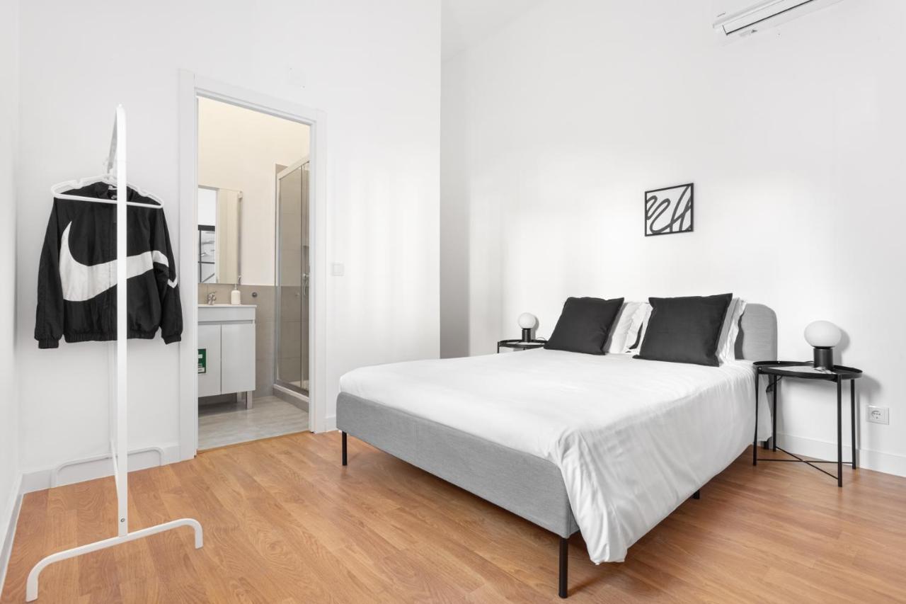 Altido Stylish 2-Level Flats Near Ajuda Palace Lisboa Ngoại thất bức ảnh