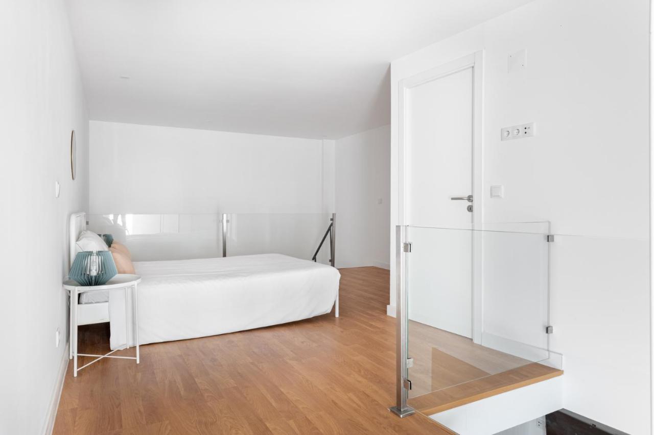 Altido Stylish 2-Level Flats Near Ajuda Palace Lisboa Ngoại thất bức ảnh